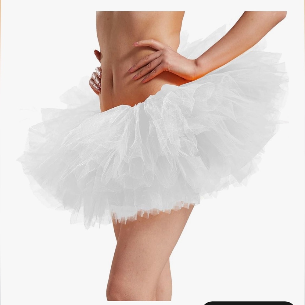 ‼️$10 ‼️ White Layered Tulle Mini Tutu Skirt - Picture 4 of 5
